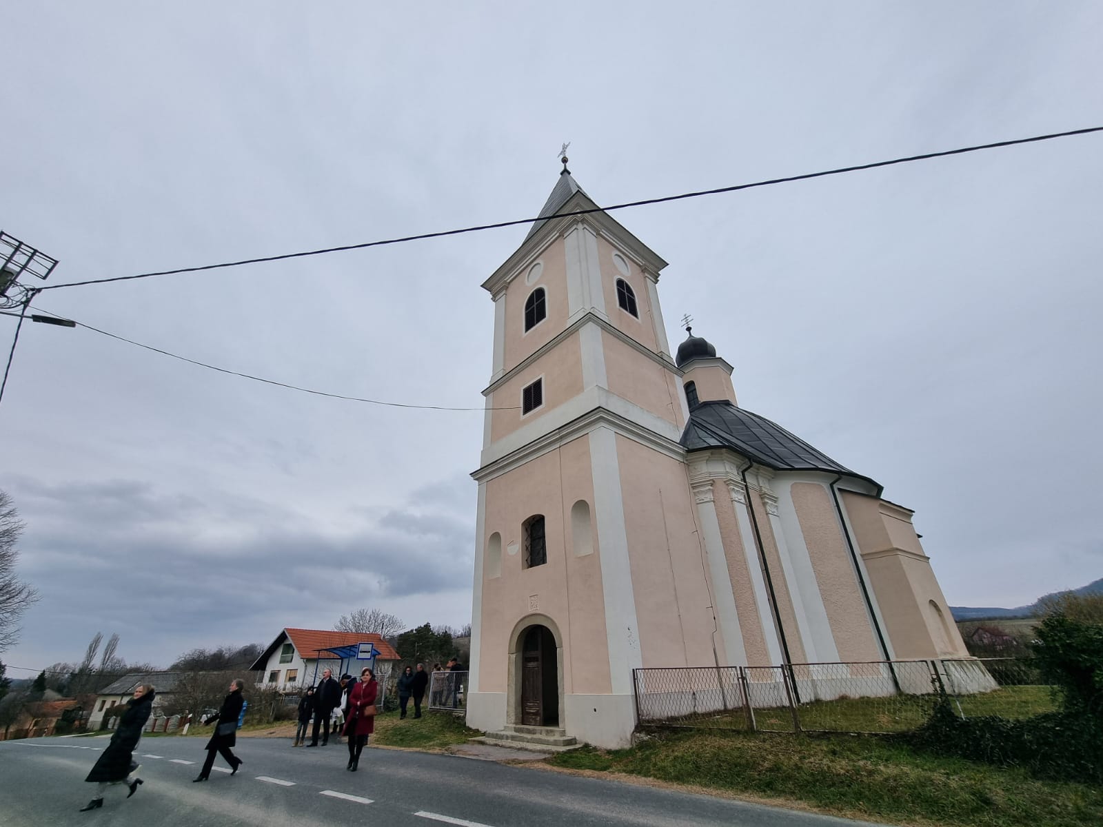 Crkva Sv. Franje Ksaverskog Izvana 2025